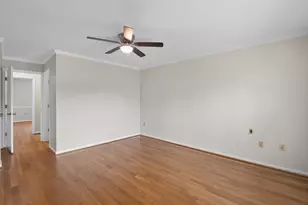 7740 Bristol Square Ct, Springfield, VA 22153 - Photo 18