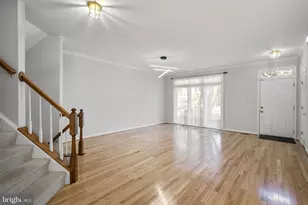 6631 Thurlton Dr, Alexandria, VA 22315 - Photo 6
