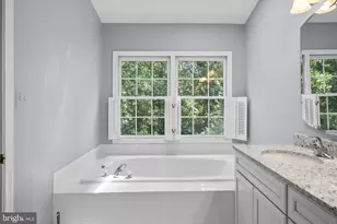 6631 Thurlton Dr, Alexandria, VA 22315 - Photo 18