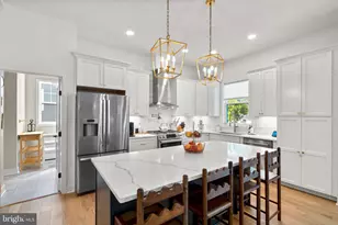 2854 Fairmont St, Falls Church, VA 22042 - Photo 4