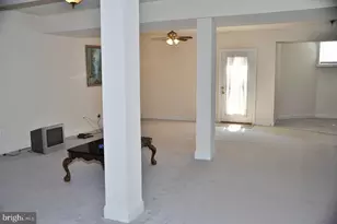 7582 Venture Dr, Alexandria, VA 22315 - Photo 6