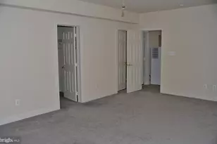 7582 Venture Dr, Alexandria, VA 22315 - Photo 20