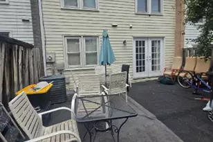 7815 Stovall Ct, Lorton, VA 22079 - Photo 2