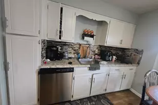 7815 Stovall Ct, Lorton, VA 22079 - Photo 10
