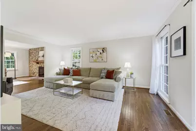 5194 Dungannon Road, Fairfax, VA 22030 - Photo 4