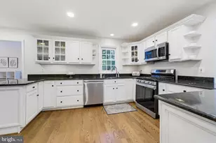 5194 Dungannon Rd, Fairfax, VA 22030 - Photo 10