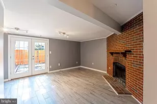 10343 Annaberg Ct, Burke, VA 22015 - Photo 12