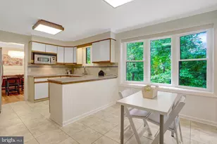8447 Thames St, Springfield, VA 22151 - Photo 12