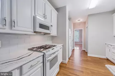 11485 Waterhaven Court, Reston, VA 20190 - Photo 28