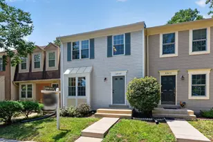 3926 Collis Oak Ct, Fairfax, VA 22033 - Photo 1