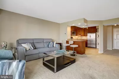 5904 Mount Eagle Drive #1609, Alexandria, VA 22303 - Photo 4
