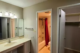 8380 Greensboro Dr, McLean, VA 22102 - Photo 12
