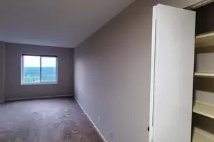 8380 Greensboro Dr, McLean, VA 22102 - Photo 10