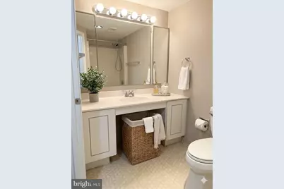 8380 Greensboro Drive #722, McLean, VA 22102 - Photo 12