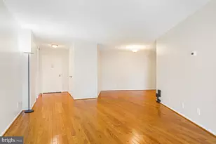 5904 Mt Eagle Dr, Alexandria, VA 22303 - Photo 12