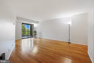 5904 Mt Eagle Dr, Alexandria, VA 22303 - Photo 6