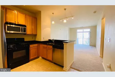 2665 Prosperity Avenue #307, Fairfax, VA 22031 - Photo 6