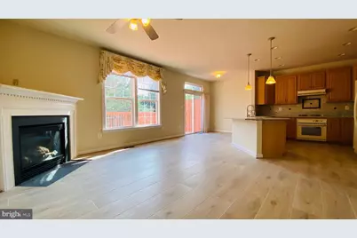8853 Modano Place, Fairfax, VA 22031 - Photo 12