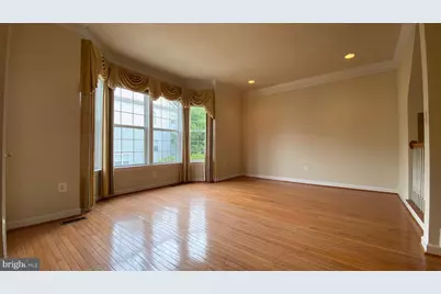 8853 Modano Place, Fairfax, VA 22031 - Photo 2