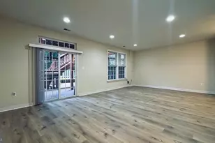 8853 Modano Pl, Fairfax, VA 22031 - Photo 28