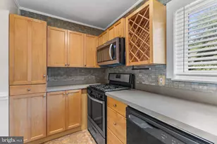 11611 Vantage Hill Rd, Reston, VA 20190 - Photo 8