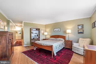 5904 Mt Eagle Dr, Alexandria, VA 22303 - Photo 32