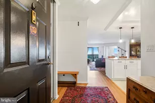 5904 Mt Eagle Dr, Alexandria, VA 22303 - Photo 4