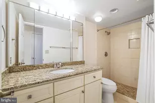 5904 Mt Eagle Dr, Alexandria, VA 22303 - Photo 42