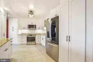 5904 Mt Eagle Dr, Alexandria, VA 22303 - Photo 24