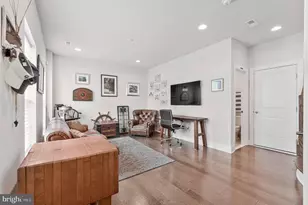 14803 Retreat Blvd, Chantilly, VA 20151 - Photo 4