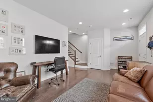 14803 Retreat Blvd, Chantilly, VA 20151 - Photo 6