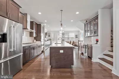 14803 Retreat Boulevard, Chantilly, VA 20151 - Photo 14