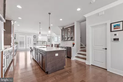 14803 Retreat Boulevard, Chantilly, VA 20151 - Photo 20