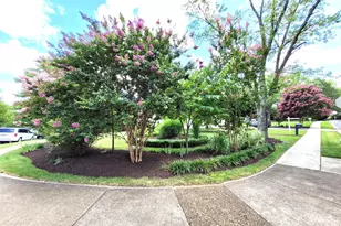 3911 Shelley Ln, Annandale, VA 22003 - Photo 2
