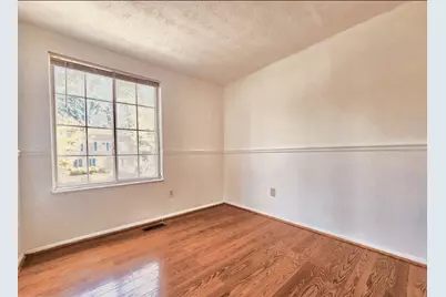 8465 Summer Breeze Lane, Springfield, VA 22153 - Photo 12