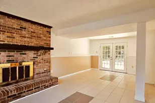 8465 Summer Breeze Ln, Springfield, VA 22153 - Photo 14