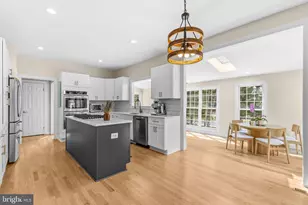 9005 Advantage Ct, Burke, VA 22015 - Photo 14
