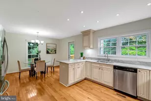 4334 Gingham Ct, Alexandria, VA 22310 - Photo 12
