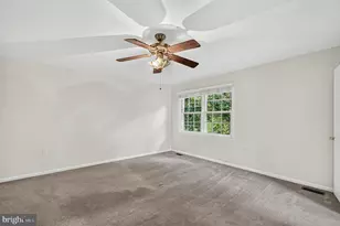 14560 Creek Branch Ct, Centreville, VA 20120 - Photo 30