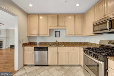 12739 Fair Crest Court #302, Fairfax, VA 22033 - Photo 12