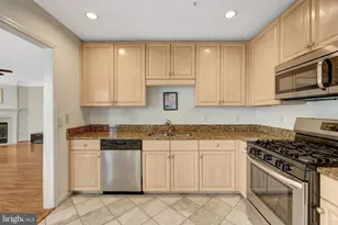 12739 Fair Crest Ct, Fairfax, VA 22033 - Photo 12