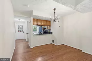 1582 Poplar Grove Dr, Reston, VA 20194 - Photo 6