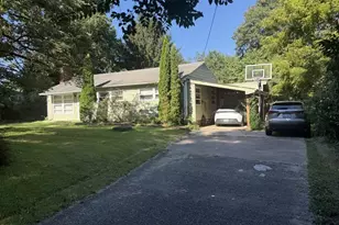 4012 Taylor Dr, Fairfax, VA 22032 - Photo 1