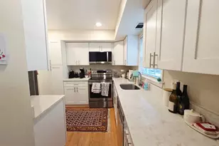 7629 Tiverton Dr, Springfield, VA 22152 - Photo 4