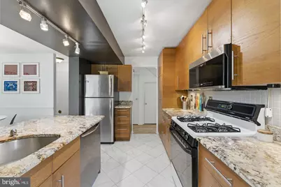 11260 Chestnut Grove Square #337, Reston, VA 20190 - Photo 18