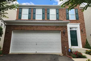 8945 Wynnefield Ct, Lorton, VA 22079 - Photo 6