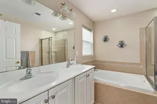 8945 Wynnefield Ct, Lorton, VA 22079 - Photo 40