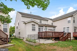 8945 Wynnefield Ct, Lorton, VA 22079 - Photo 14
