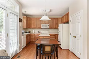8945 Wynnefield Ct, Lorton, VA 22079 - Photo 28