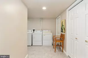 8945 Wynnefield Ct, Lorton, VA 22079 - Photo 60